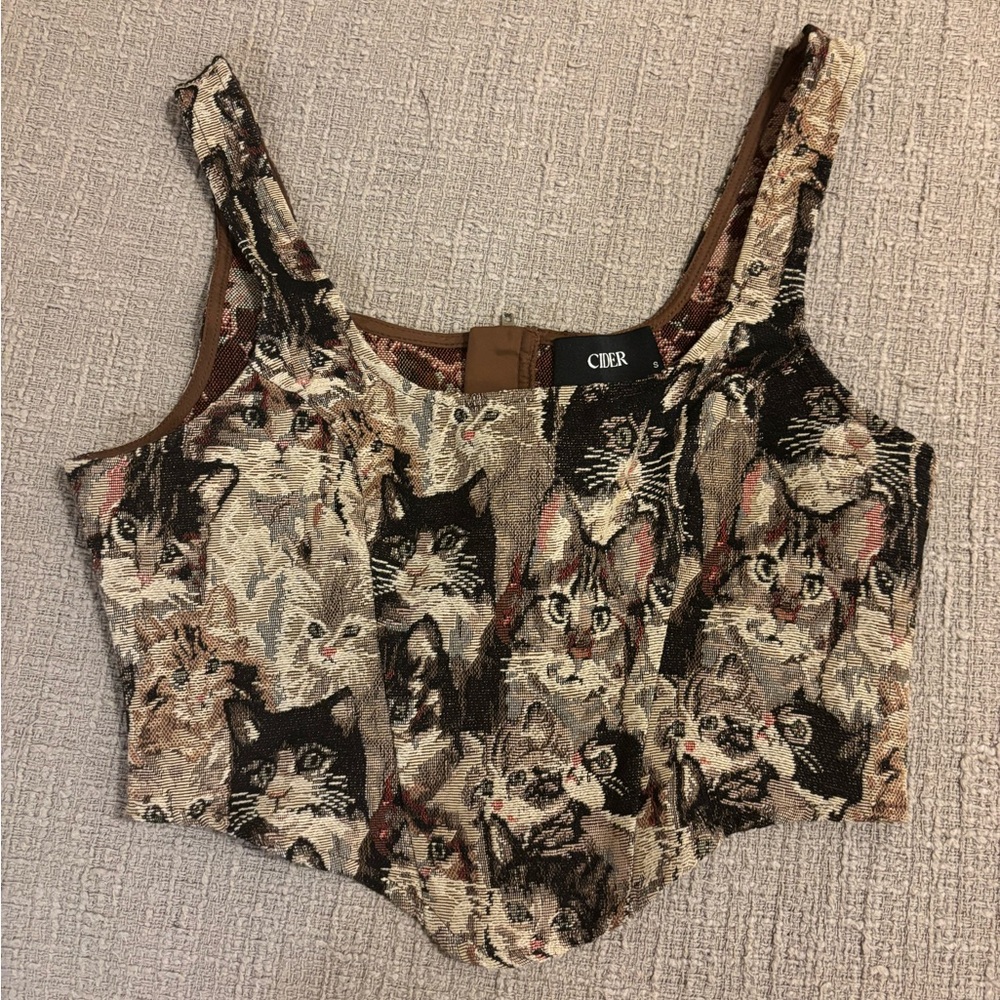 Cider Cat Print Crop Top